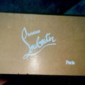 Christian Louboutin Brand new never worn size 8 mens